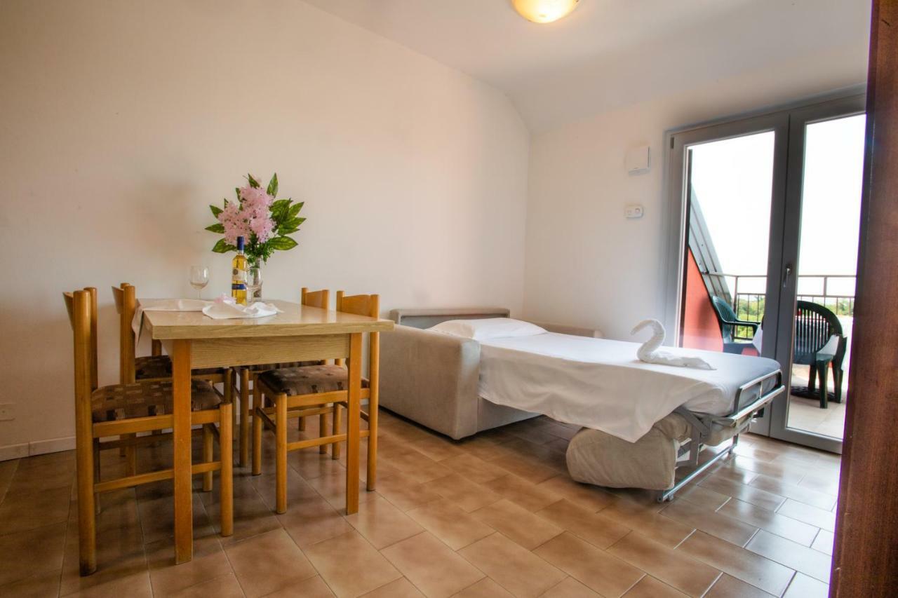 Aparthotel Holidays 2*
